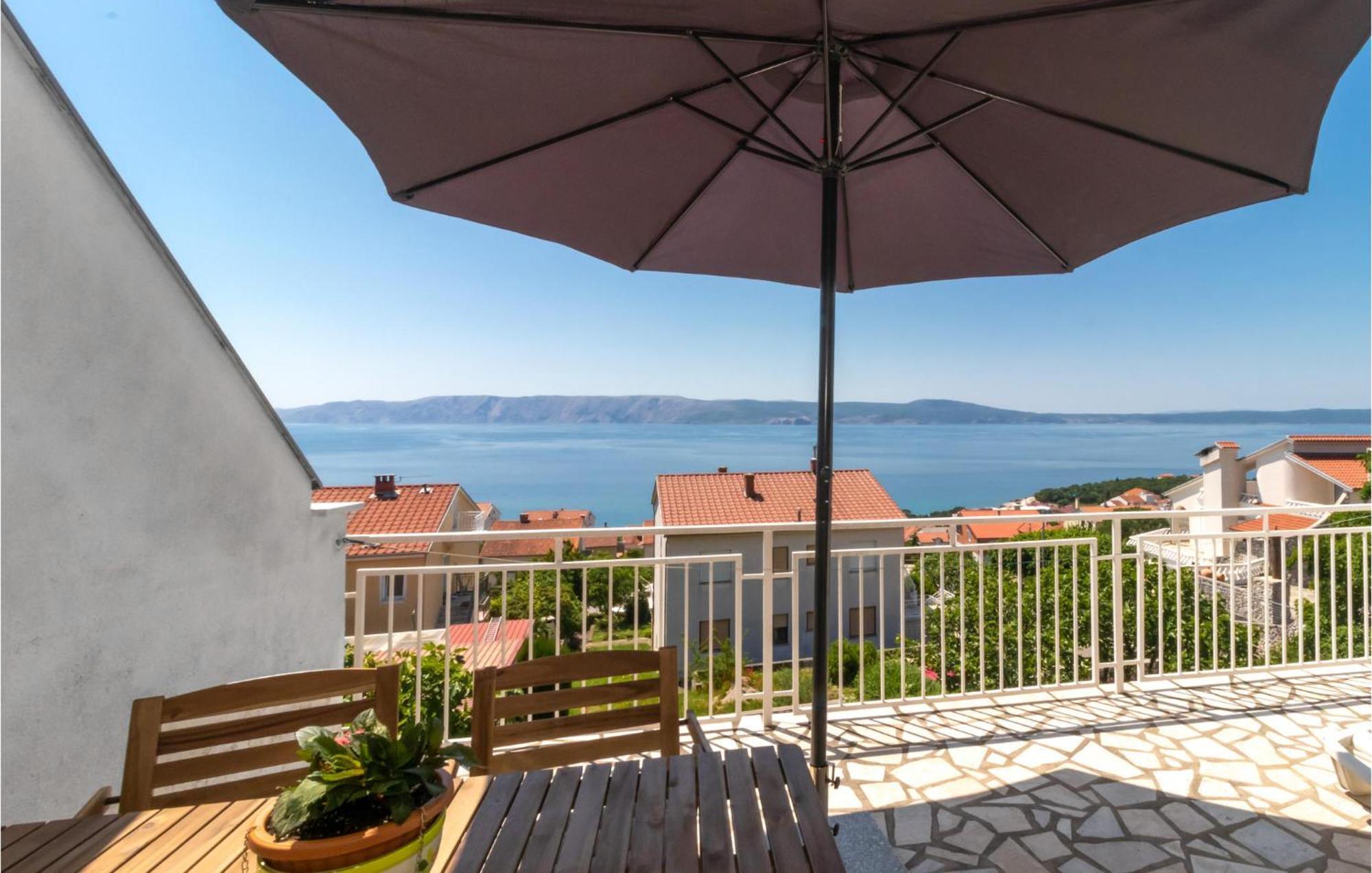 Lovely Apartment In Novi Vinodolski With Wifi Esterno foto